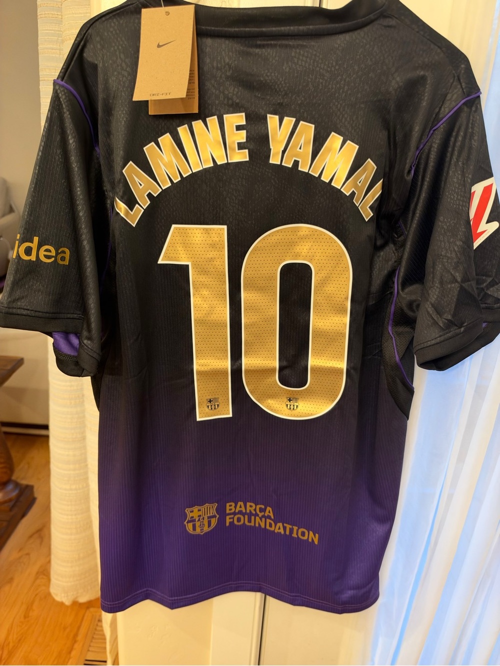Barcelona F.C. Mamba special edition Soccer Jersey Lamine Yamal 10 Fits Large